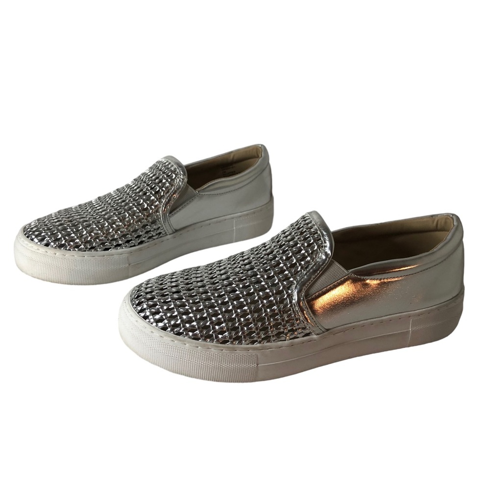 Steve Madden Gradual Slip On Silver Shoe